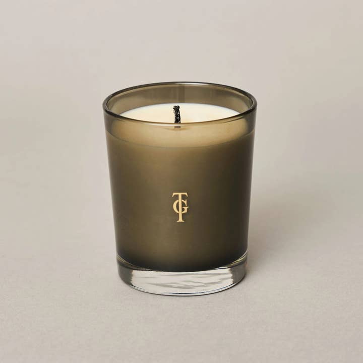 True Grace – wholesale Jar/filled candle – Portobello Oud Candle -Woody Scent Natural Wax, 40hr Burn1