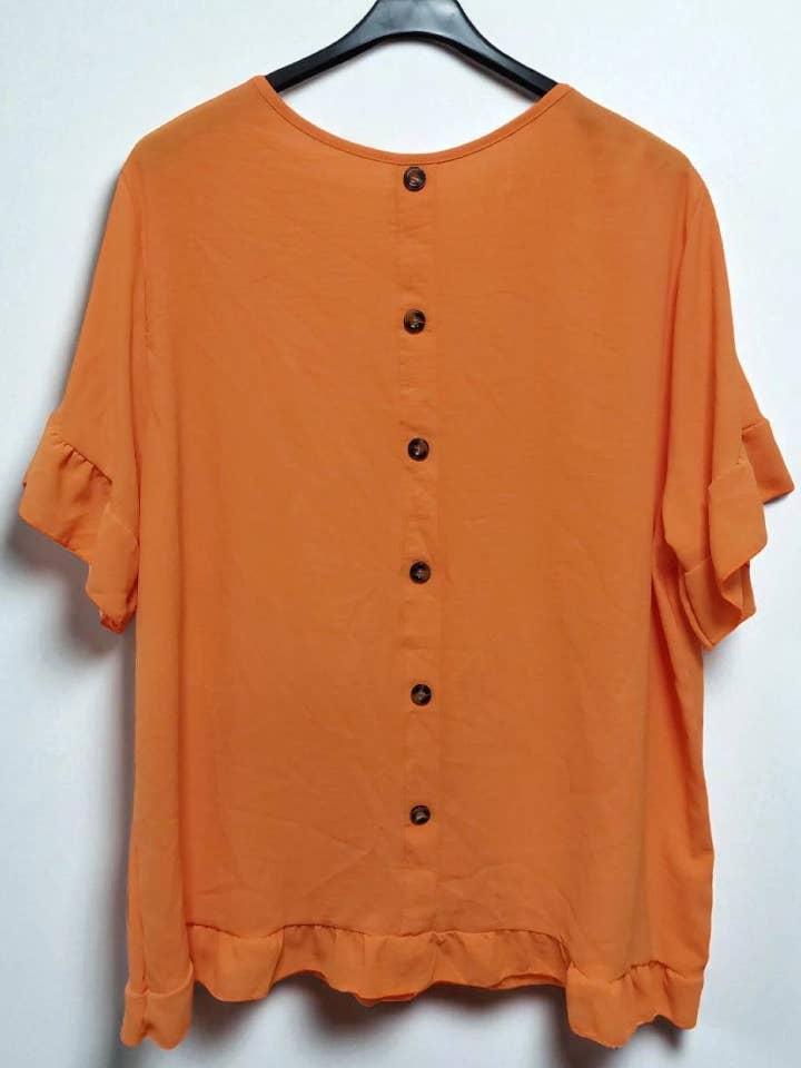 Miss Bold - Vente Chemisier – femme - Haut à manches courtes à volants avec détail de boutons au dos et col rond9