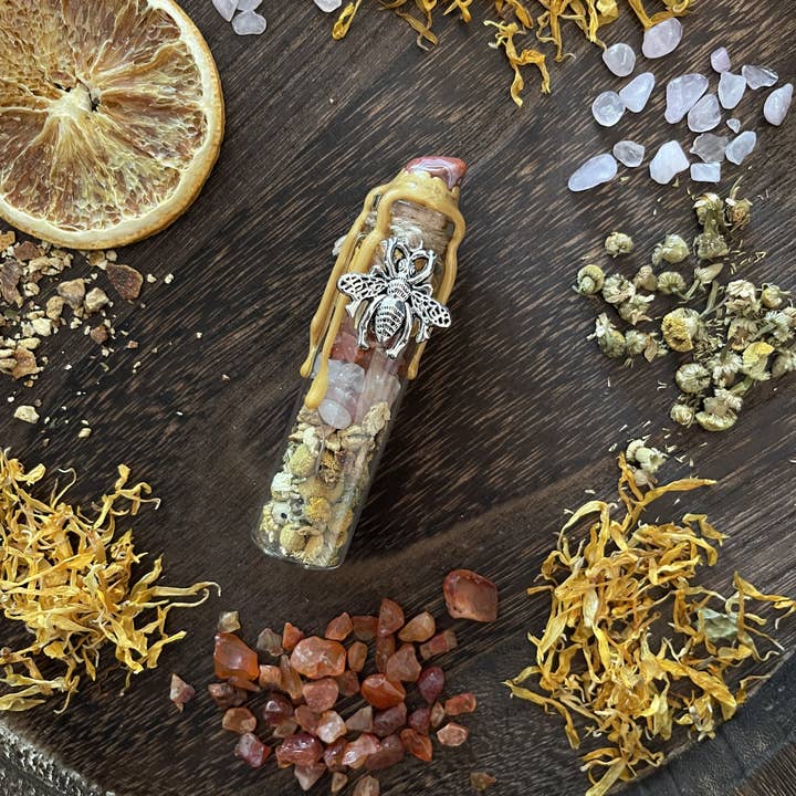 Moondust and Raven - Wholesale Meditation Supplies - Bee Happy Spell Jar, Intention Jar, Witch's Spell Bottle5