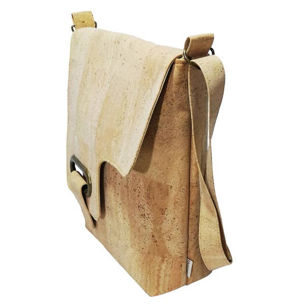 Atelier da Cortiça - Wholesale Weekender Bag - Unisex - Mala de cortiça, modelo Eros, base natural59