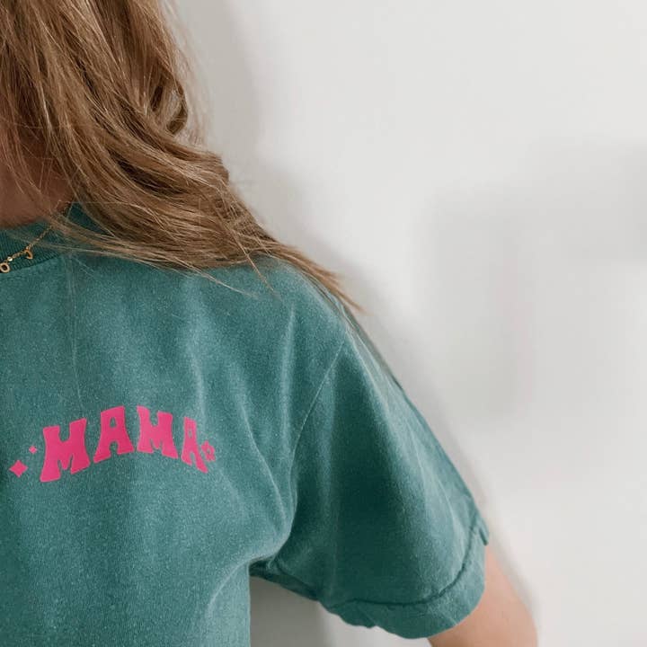 T-shirt retrò MAMA per la vendita all'ingrosso da parte di Shop catvonle