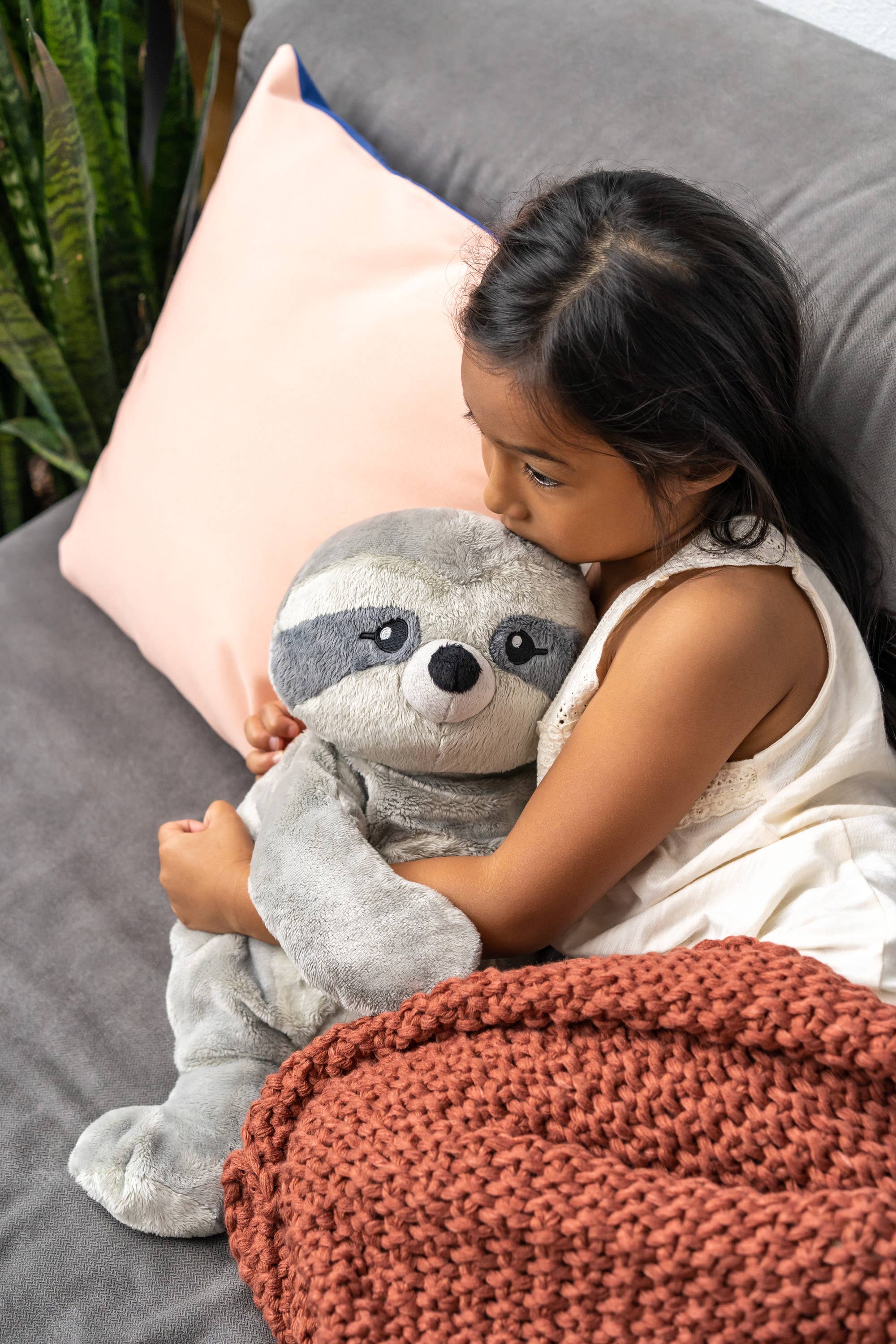 Hugimals World - Wholesale Stuffed/Plush Toy - Kids & Baby - Sam the Sloth 4.5lb Weighted Plush Anxiety: Kids & Adults12