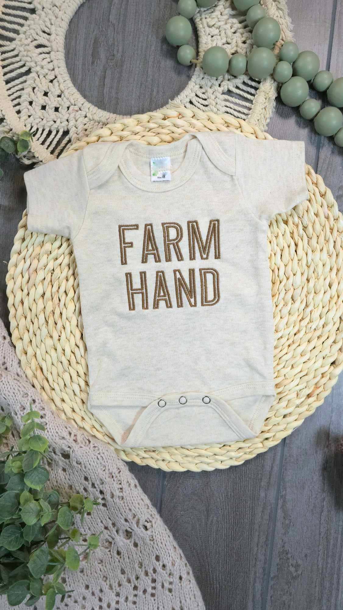 Wonderfully Made – wholesale Klädesset - Baby – Babybodysuit | Farm Hand1
