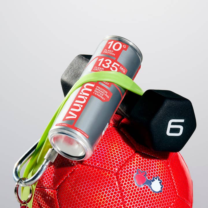 VUUM - Wholesale Sports/Energy Drink - Strawberry Dragon Fruit Clear Sparkling Protein (12 cans)3