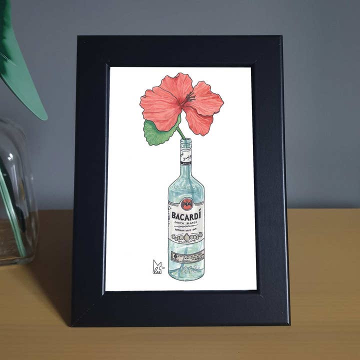 Porto Rico Flor de Maga in Bacardi Tableau encadré 10 x 15 cm pour la vente par Lee McGuire Art