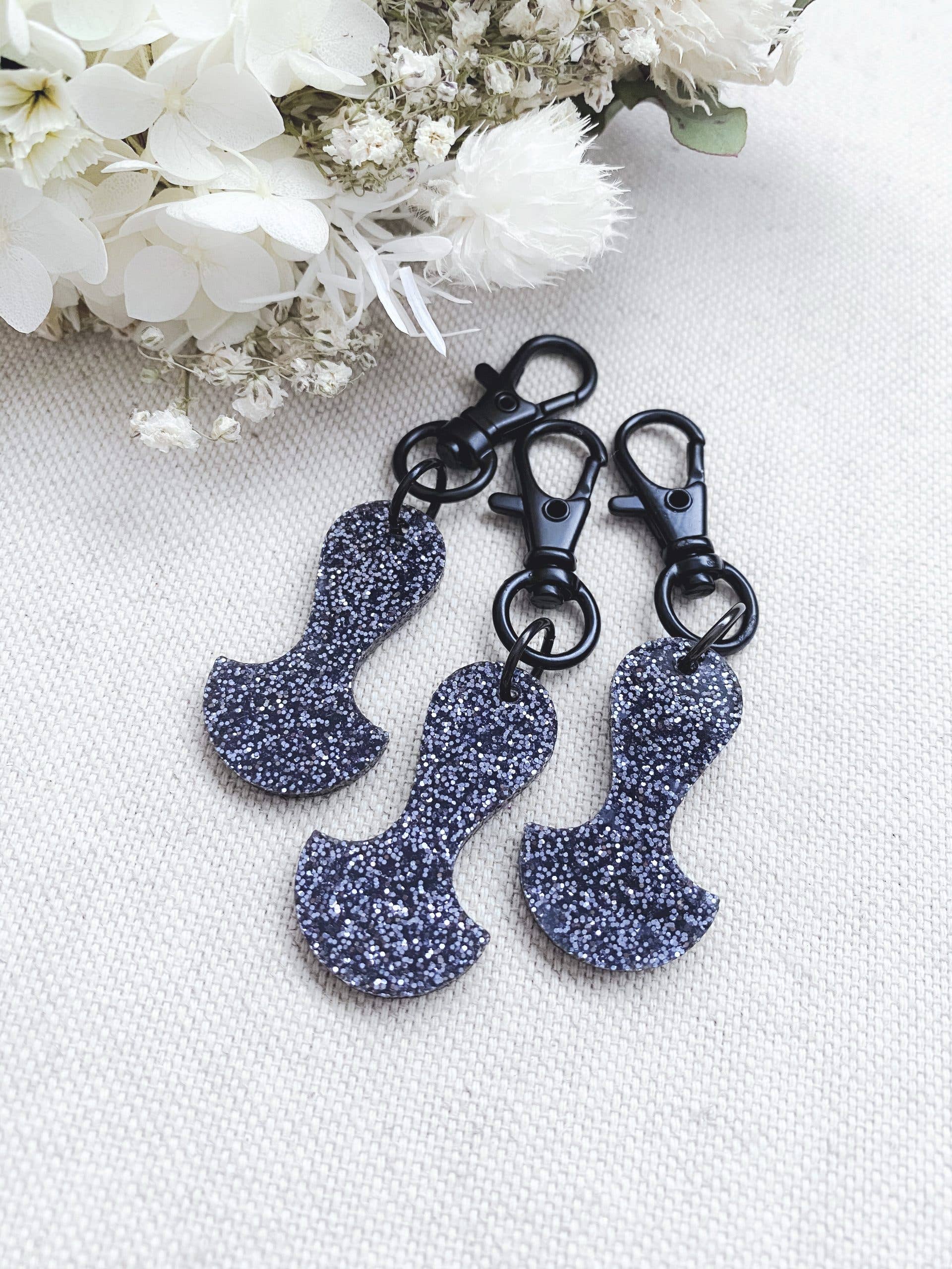 Chuckle & Wood - Wholesale Keychain – Women's - Trolley Tokens - Glitter42
