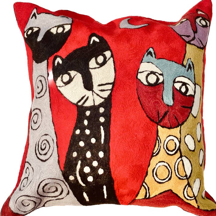 Four Cats Håndbroderet uldpudebetræk for engroshandel hos Cashmere Crafts Inc