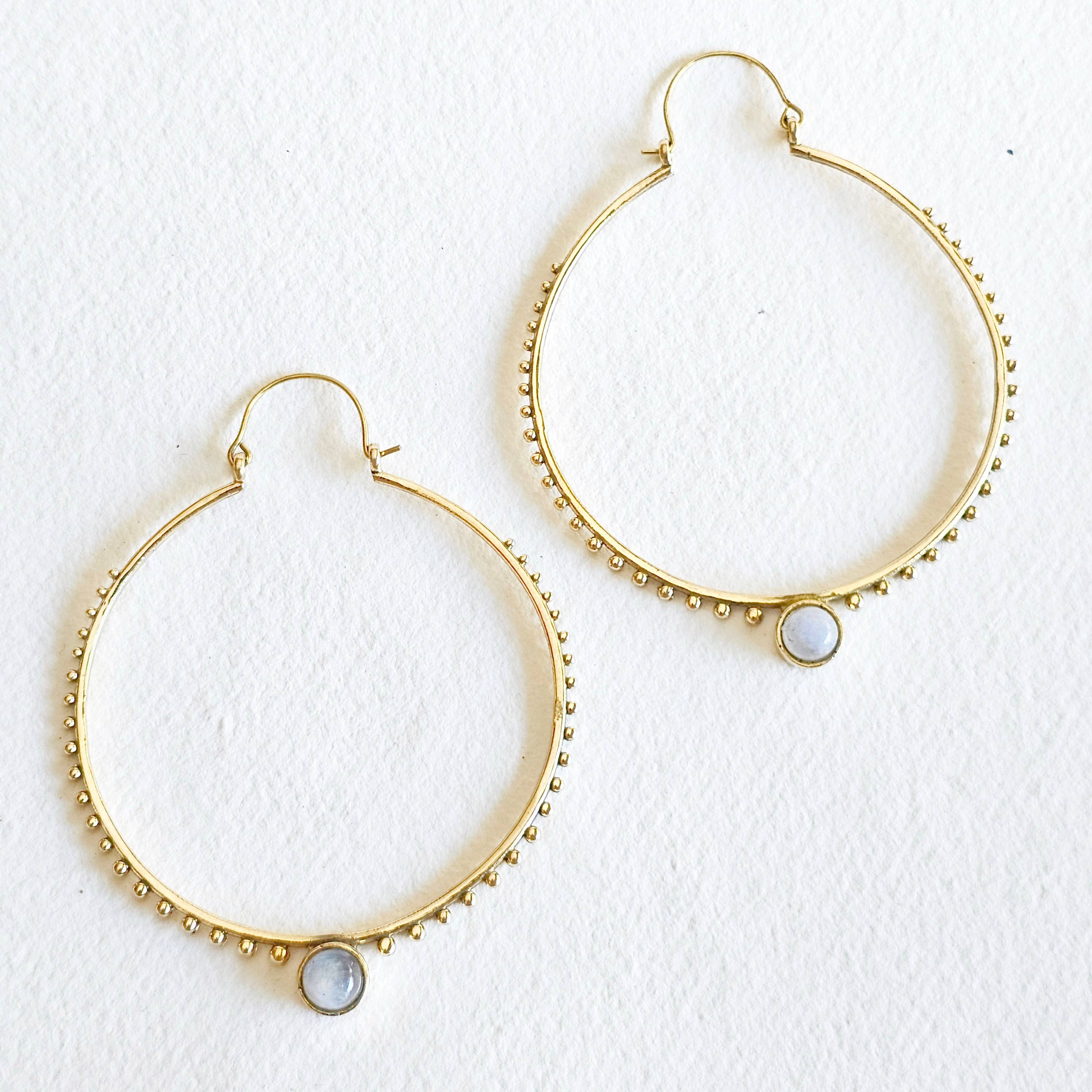 Bisjoux - Wholesale Hoop Earrings - Brass large hoop earrings turquoise onyx moonstone0