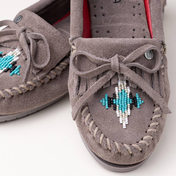 Minnetonka - Wholesale Loafers - Women's - Women's Nizhoni Suede Beaded Moccasins3