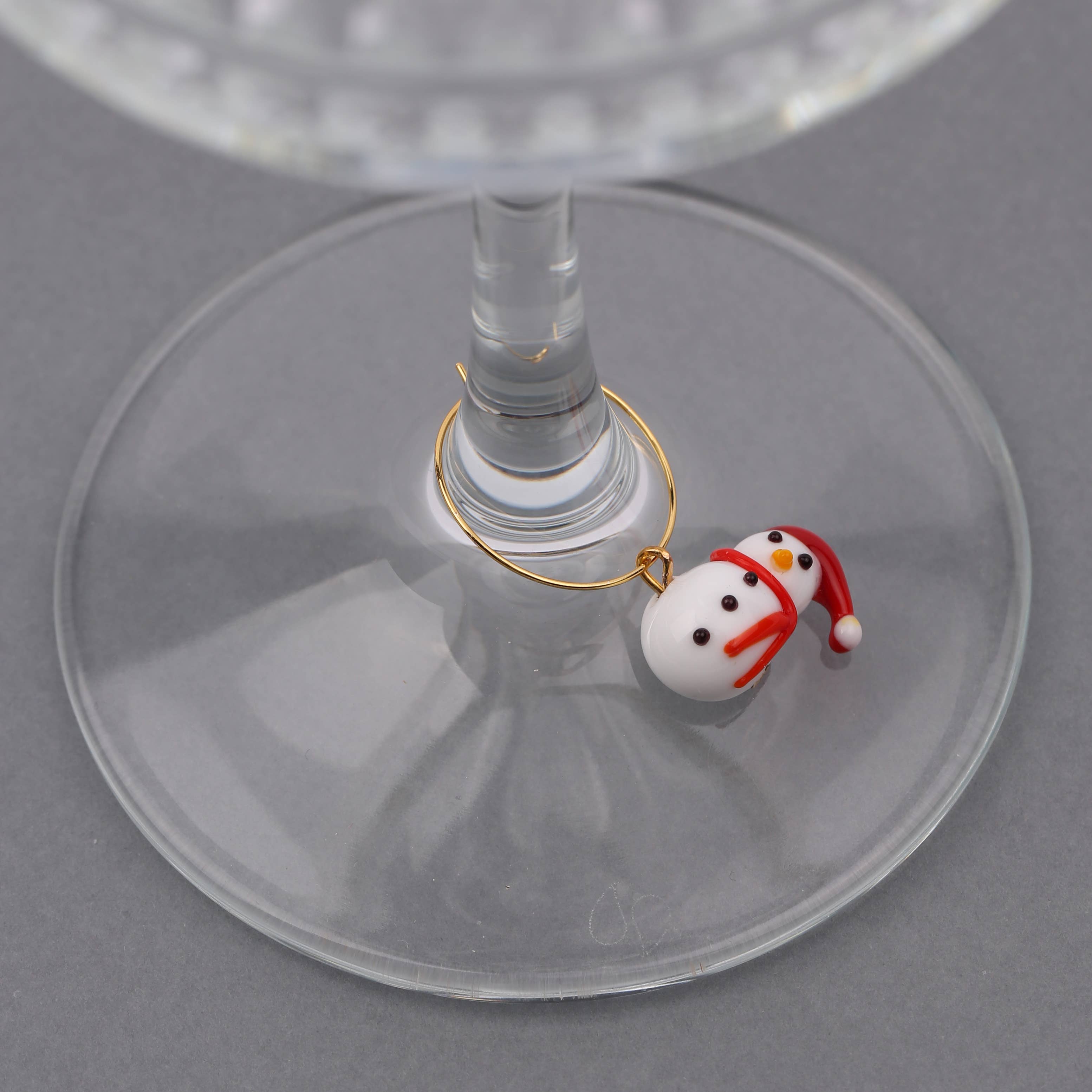 Adamodart - Venta al por mayor Charms de vino - Adorno de vidrio para copa de vino navideño, decoración para mesa de fiesta10