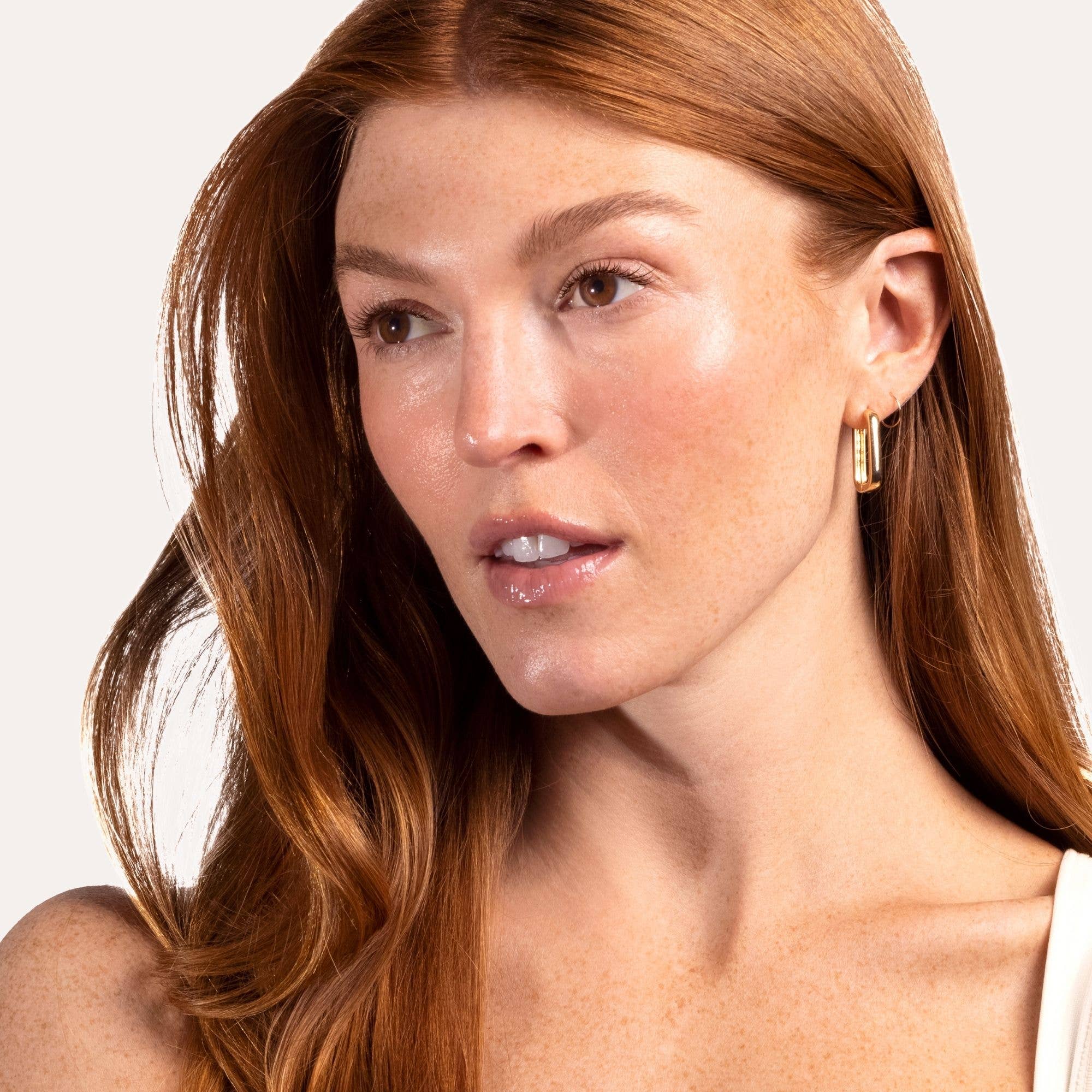 Fitglow Beauty - Wholesale Lip Gloss - Lip Colour Serum - Buff1