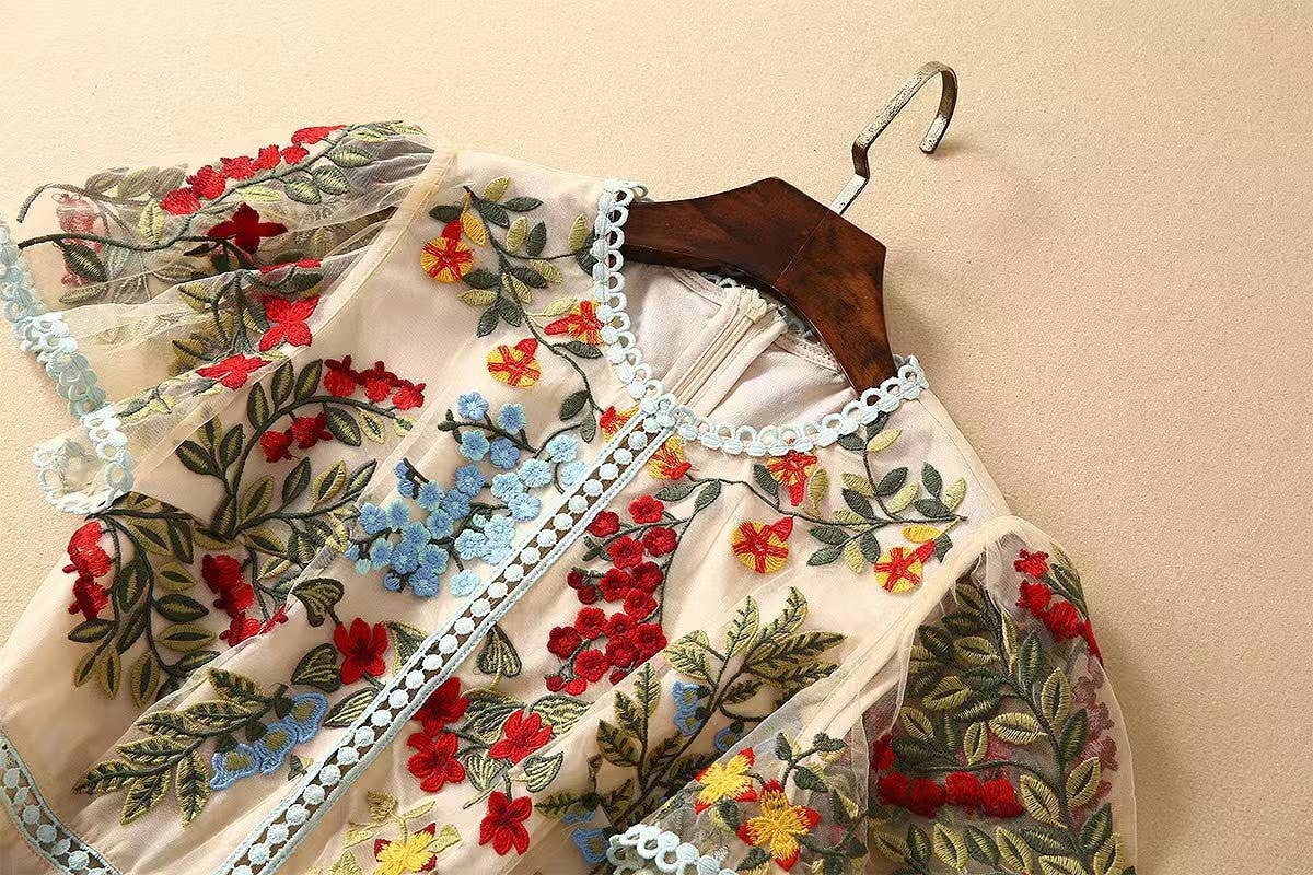 Färg som bilder DR680Y sjöjungfruklänning med broderade vattenlösliga blommor för wholesale på Faire3