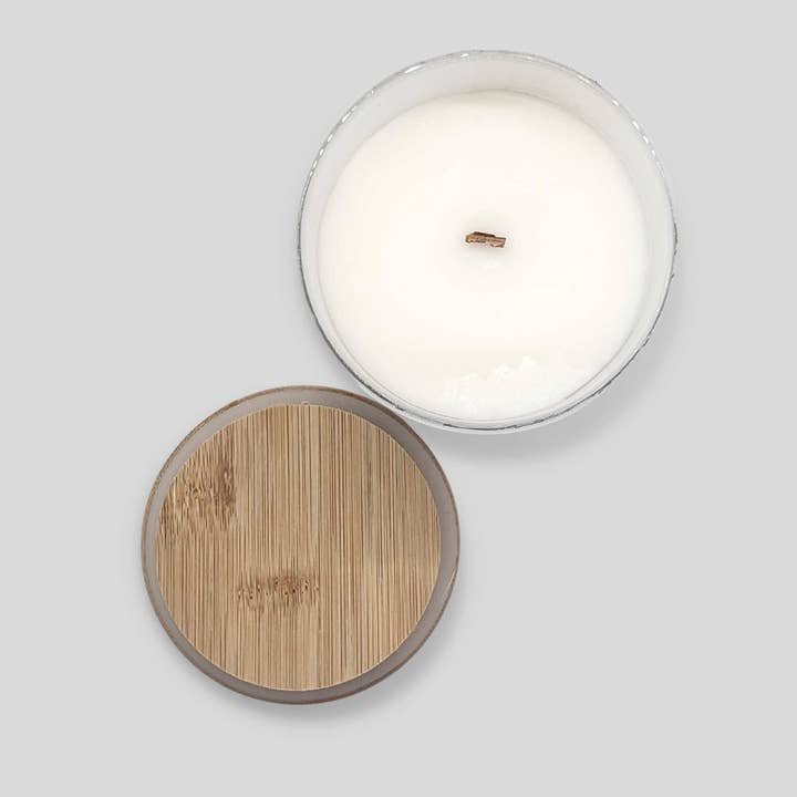 Vive Salvaje Aromatherapy – wholesale Jar/filled candle – Bougie Parfumee Free Spirit Wooden Wick Candle