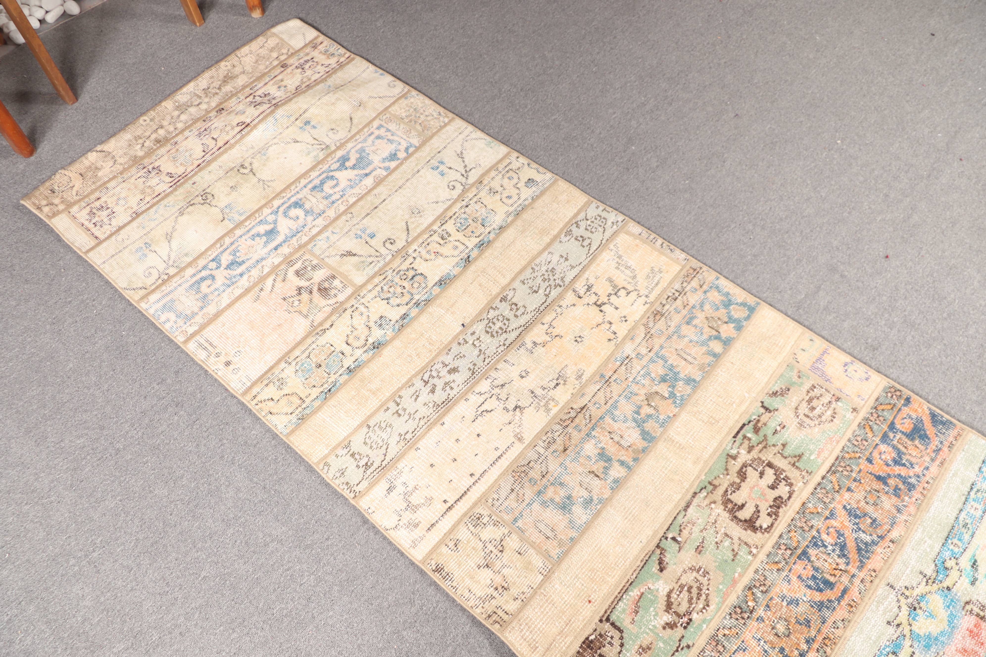 The Loom Wholesale - Wholesale Rug Pad - Turkish Patchwork Rug 2.8x8.3 ft, Beige Rainbow Geometric1
