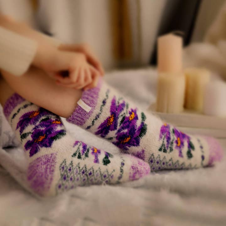 SS Winter Violets Goat Wool Crew Socks for wholesale by Siberia Spirit