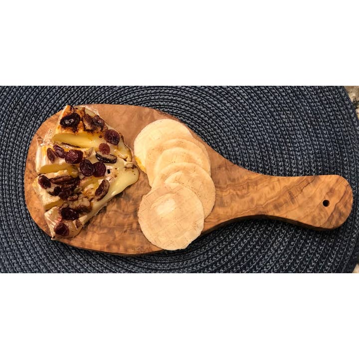 Choixe - Wholesale Cutting Board - Original Olive Wood Cutting Board with Handle9