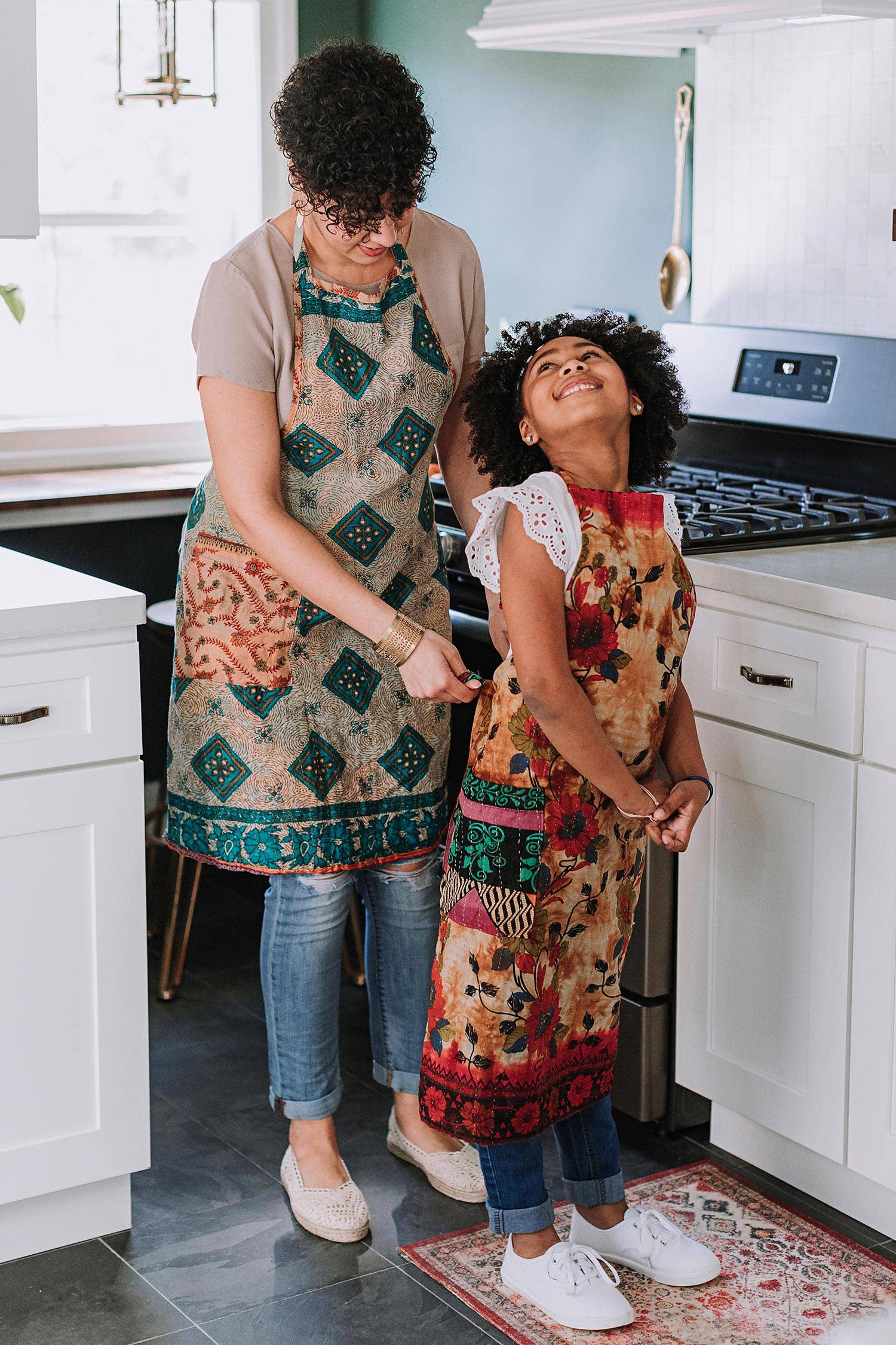 Ten Thousand Villages - Wholesale Apron - Upcycled Sari Apron1