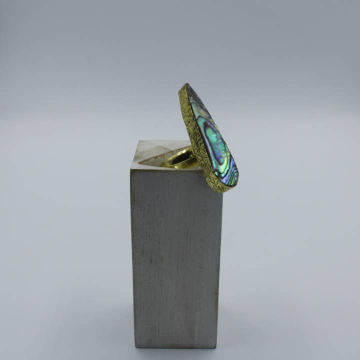 LA MAR - Wholesale Cocktail/Statement Ring - Ring 1 stone - mother-of-pearl cabochon gold-plated2