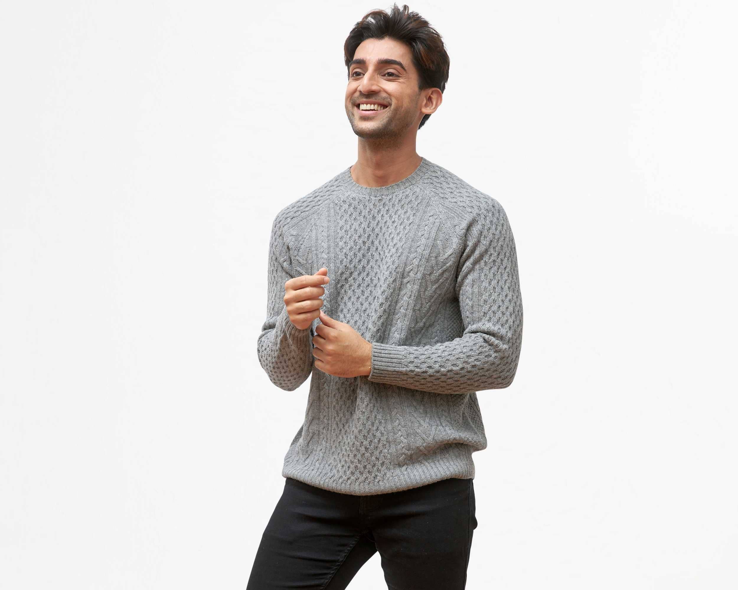 Oliver Charles - Wholesale Knit Sweater - Women's - 100% Yak Wool Cable Knit17