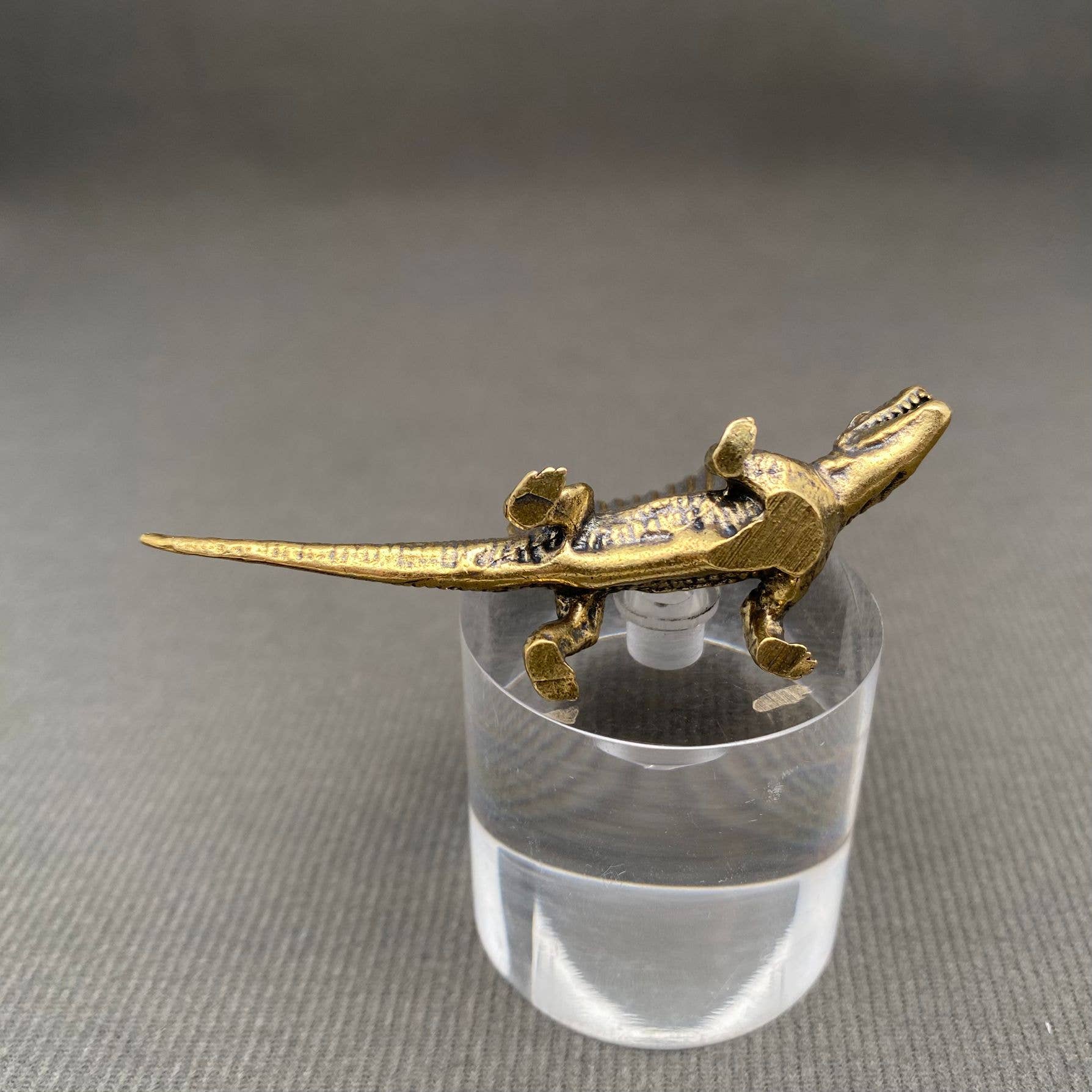 Mio Queena - Wholesale Decorative Figurine - Brass Spinosaurus Crafts Desktop Ornaments Decoration2