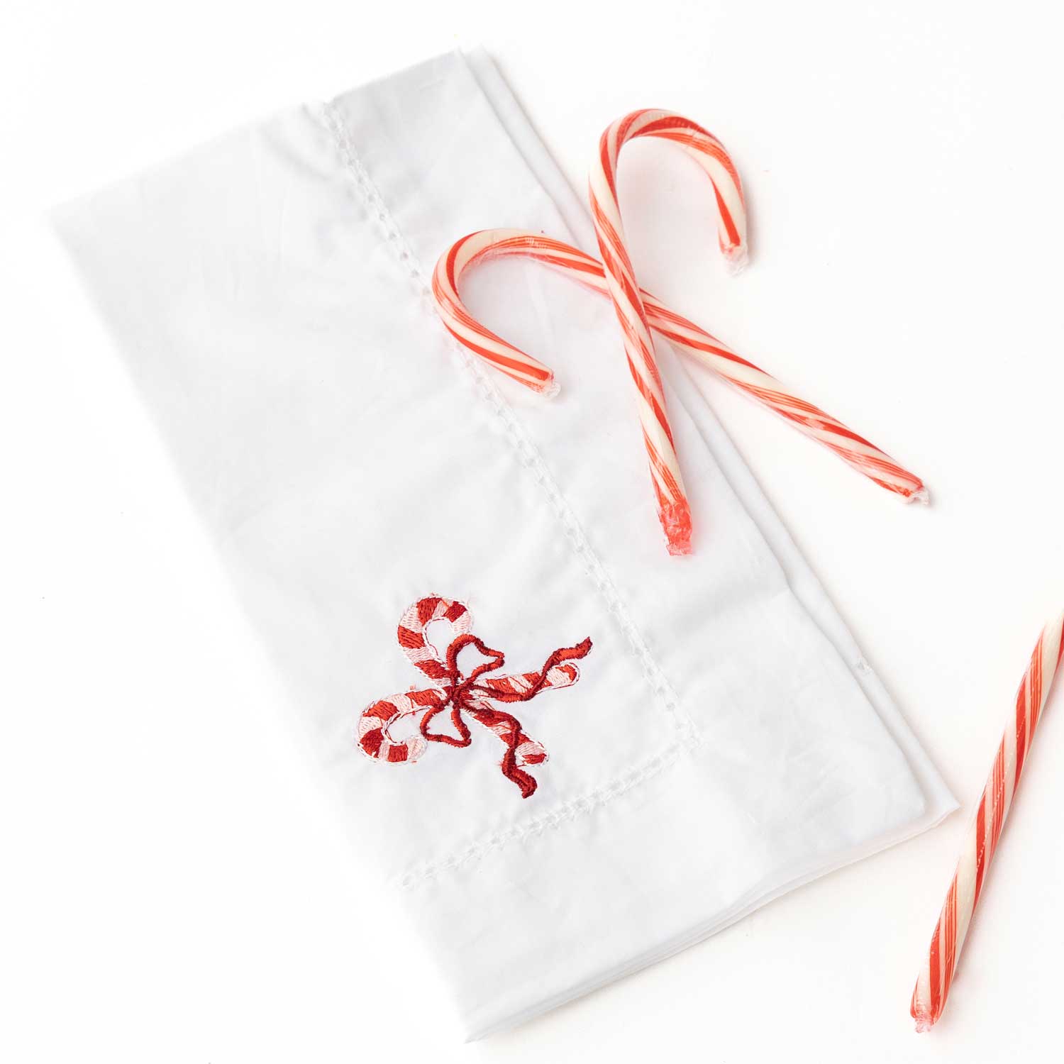 8 Oak Lane - Wholesale Dinner & Cloth Napkin - Candy Cane Embroidered Dinner Napkin0