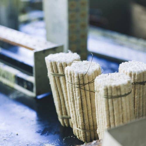 WAROSOKU DAIYO – Vela/castiçal cónico por atacado – Vela de Cera Sumac Branca No.15