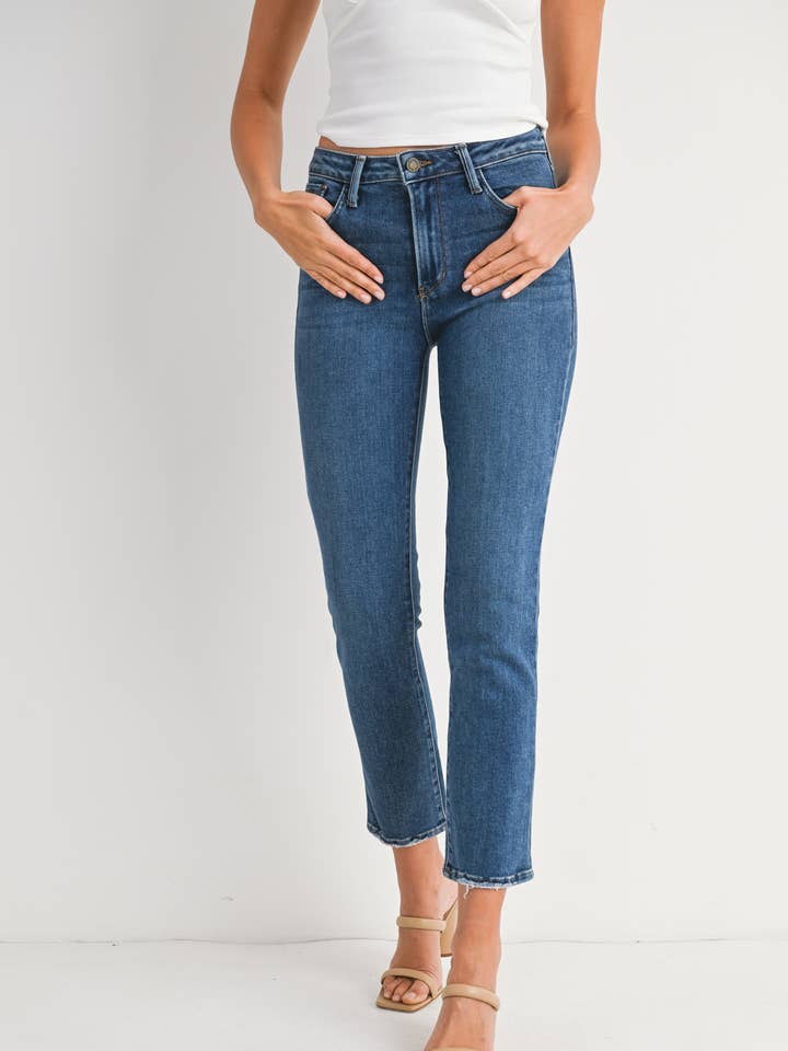 BP417J - DK - Saum Distress schmal gerade für den Großhandel von JUST BLACK DENIM