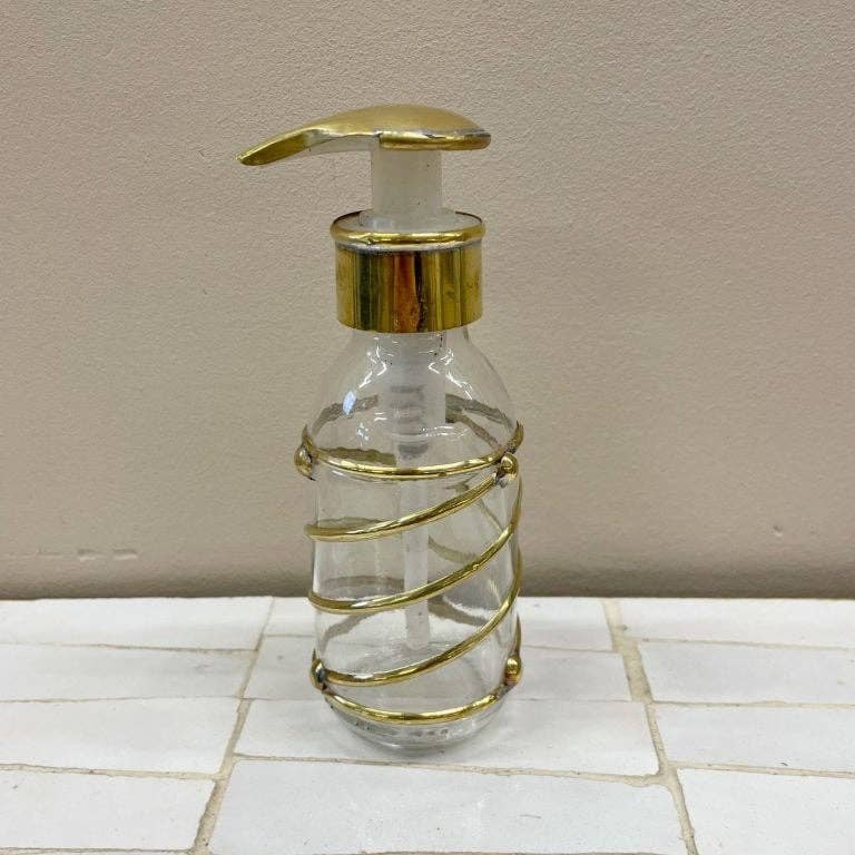 ByBazz - Wholesale Soap Dispenser - Zeepdispenser Messing Swirl1