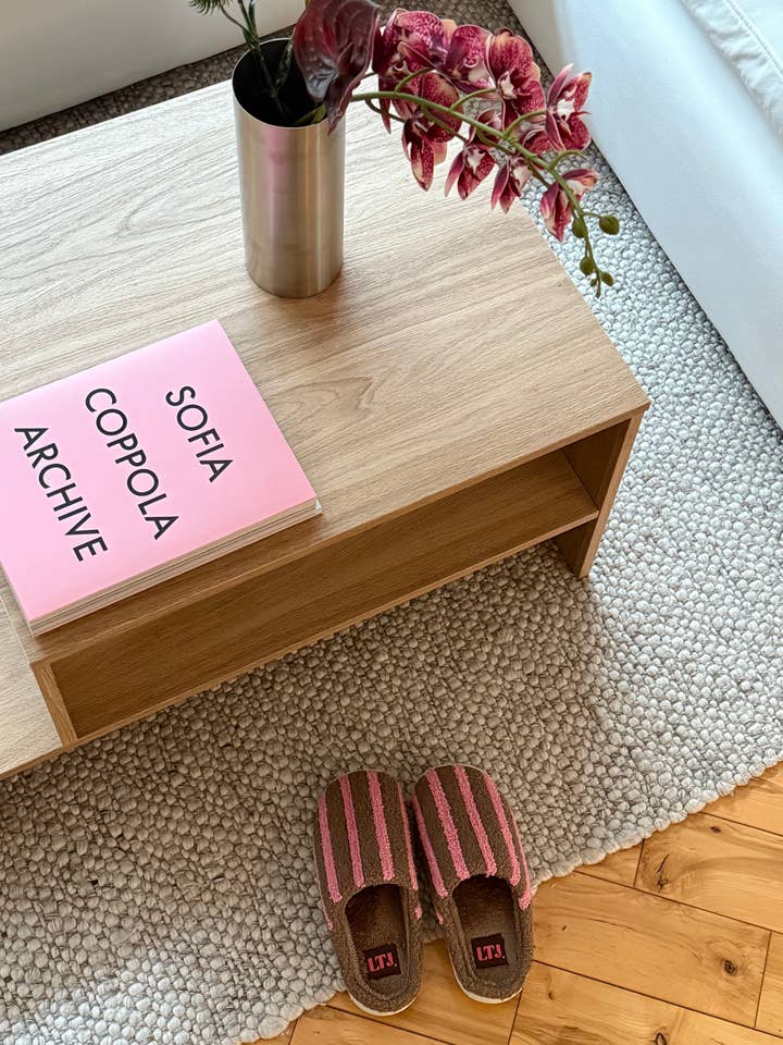 Striped Slippers – Mocha Pink for wholesale by Lestrouvaillesdejen