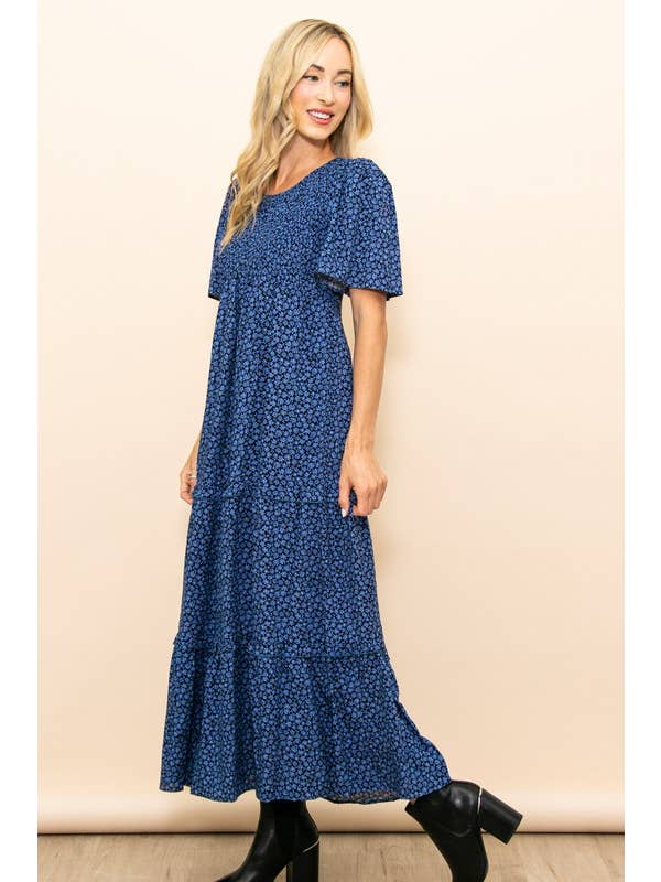 Elloh Collection – Großhandel Kleid – Damen – Fall In Love Maxikleid mit gesmoktem Flare-Blumenmuster und Taschen10