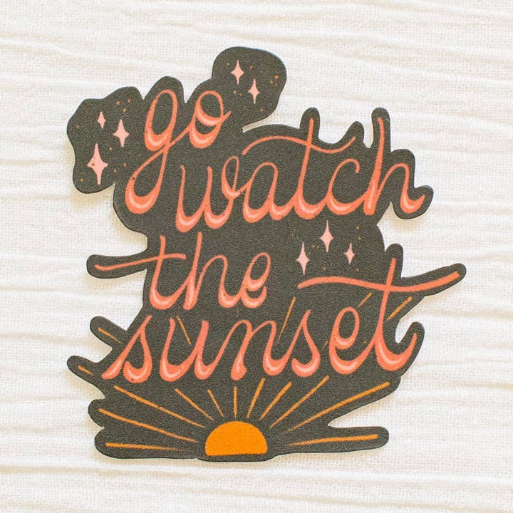 Autocollant découpé à la forme résistant aux intempéries avec inscription Go Watch the Sunset pour la vente par Beka Gene Studio