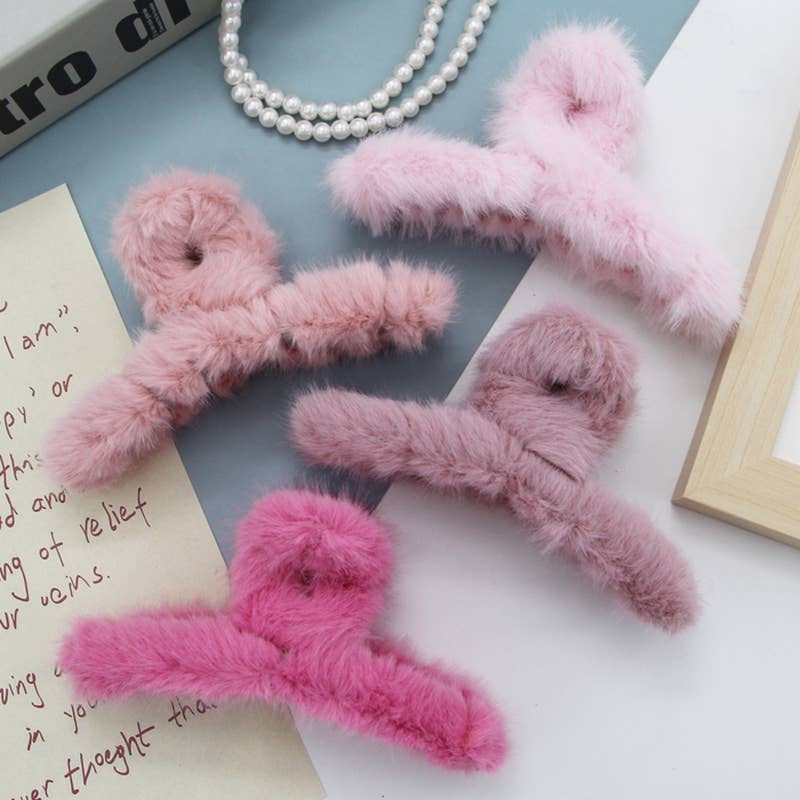 ACCITY - Wholesale Hair Clip - Women's - MULTICOLOR FAUX RABBIT FUR HAIR CLAW CLIP TWIST_CWAHA015326