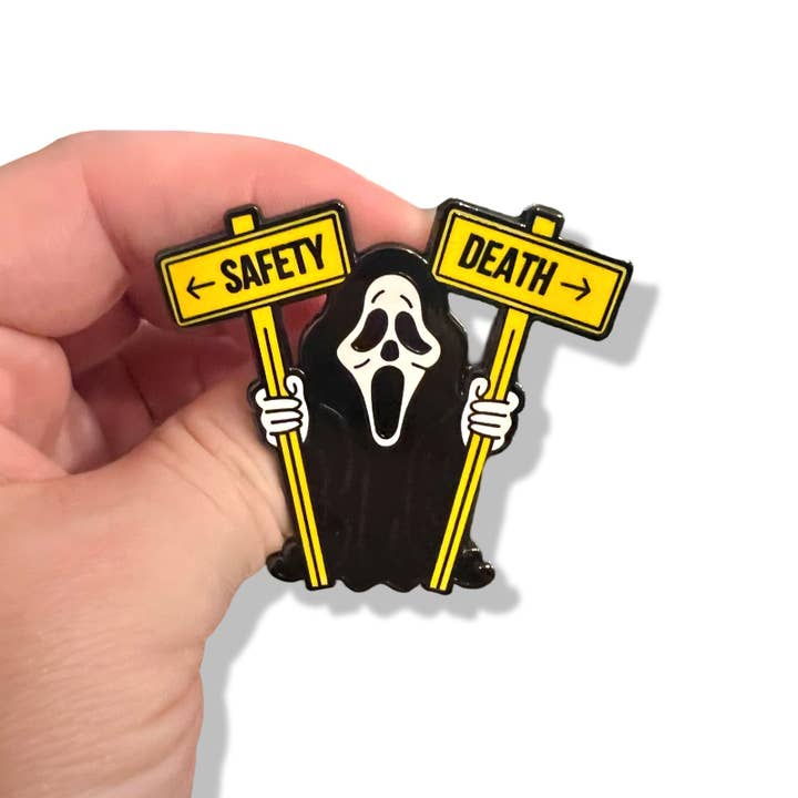 Millypins - Wholesale Lapel Pin/Button - Scary Movie/Scream Inspired “Ghostface” Horror Enamel Pin
