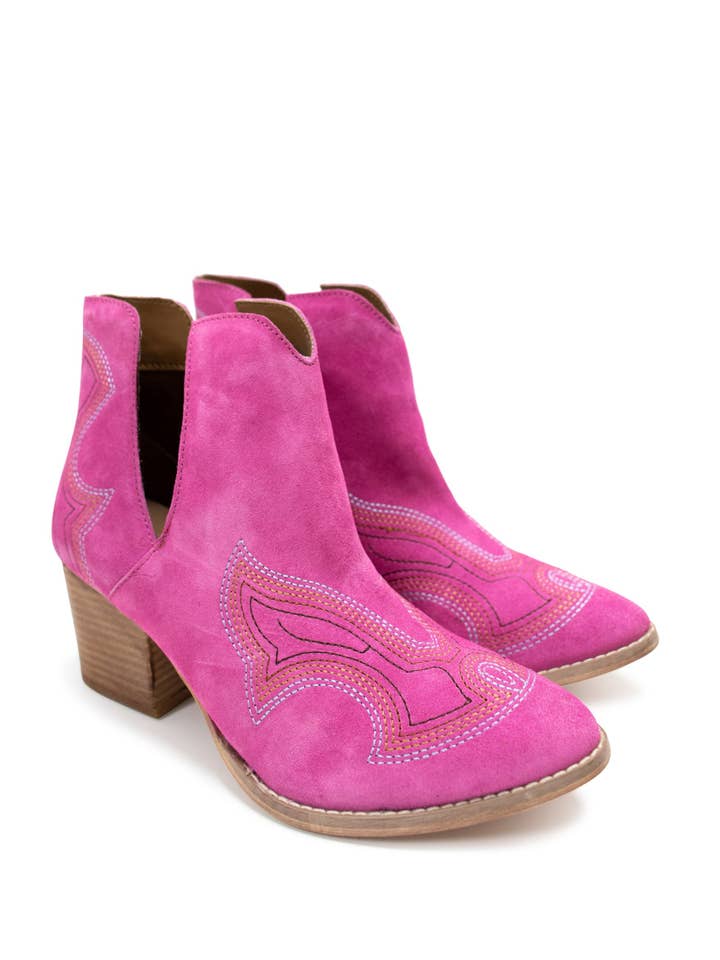 Naughty Monkey Open Pack - Wholesale Booties - Women's - Journee Ankle Boots in Magenta9