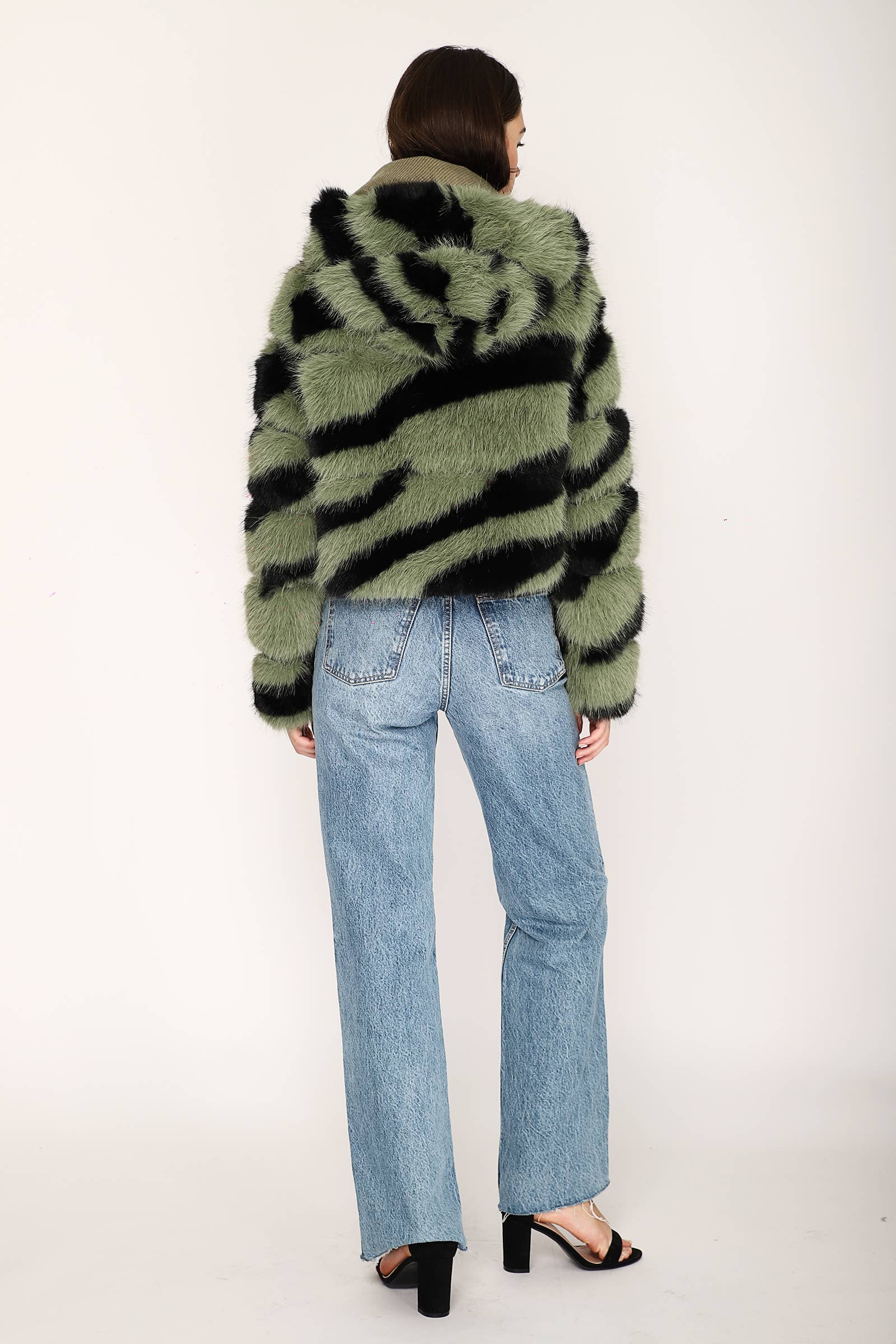 JAMILLA - Wholesale Fur/Faux Fur Coat - Women's - GIACCA ECOPELLICCA YV044211