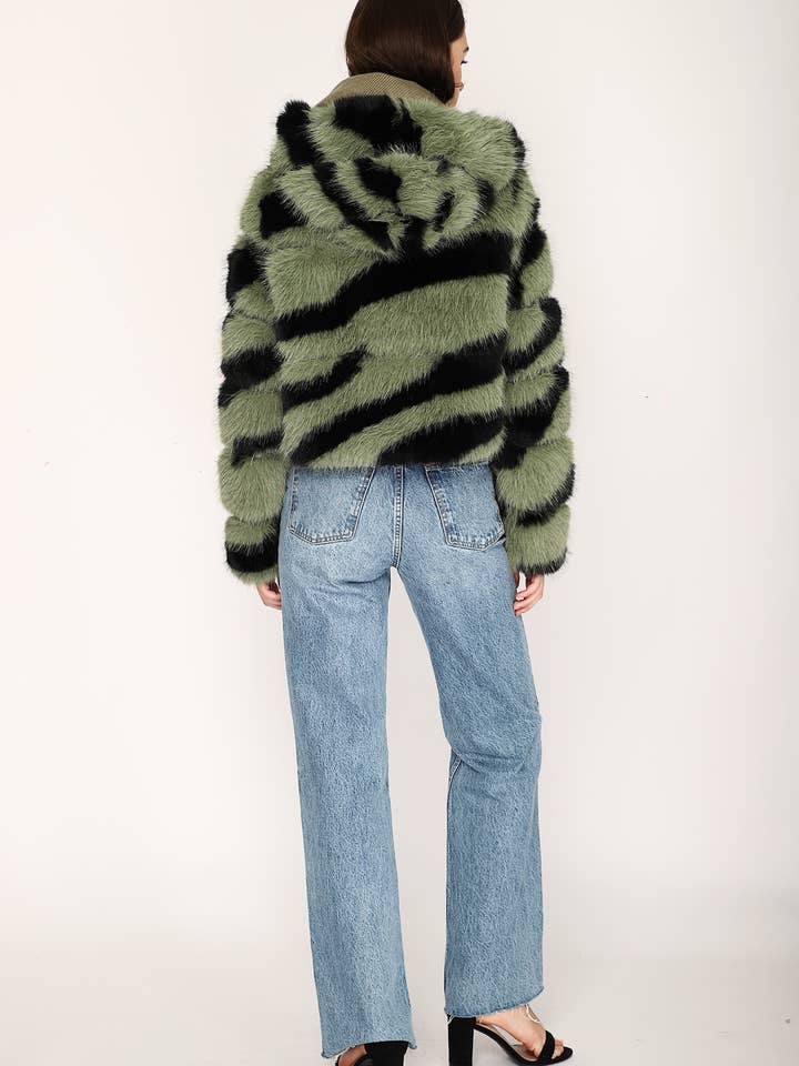 JAMILLA - Wholesale Fur/Faux Fur Coat - Women's - GIACCA ECOPELLICCA YV044211