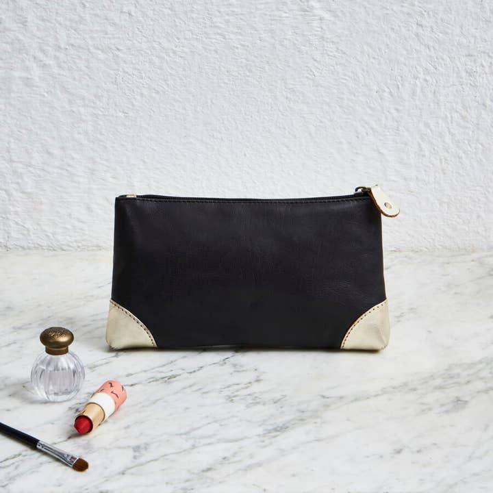 Leather Make-Up Bag for wholesale by Vida Vida