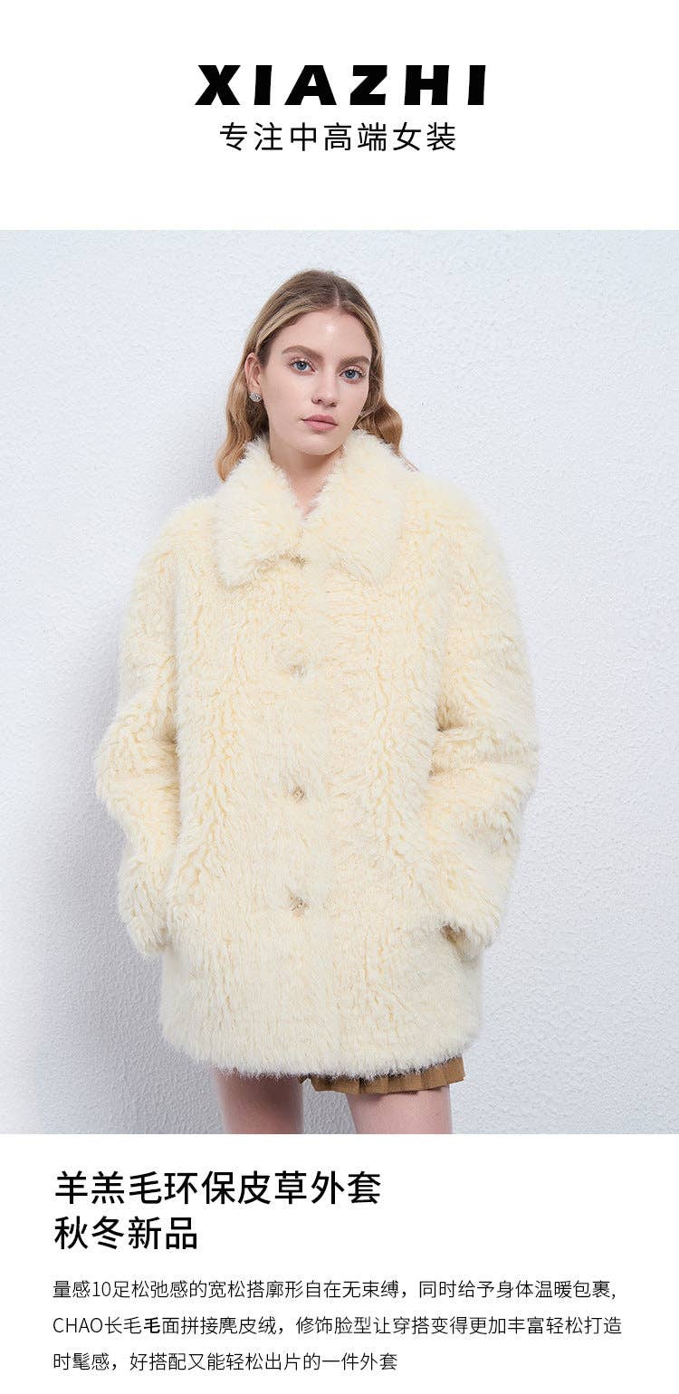 Beige Fuskinn Shearling-kappa Mysig Chic Stil för wholesale på Faire3