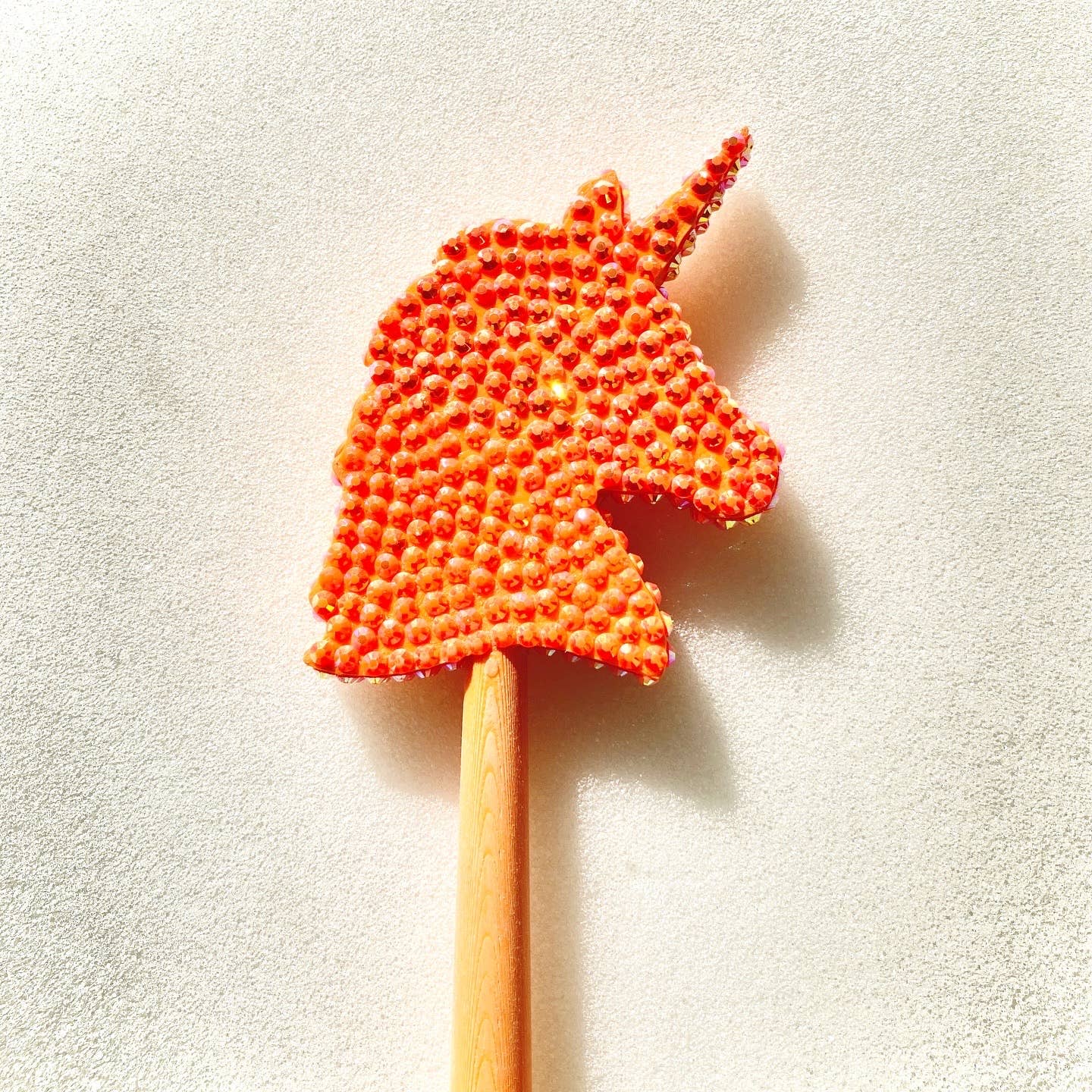 orange Pyntet tryllestav for engroshandel på Faire4