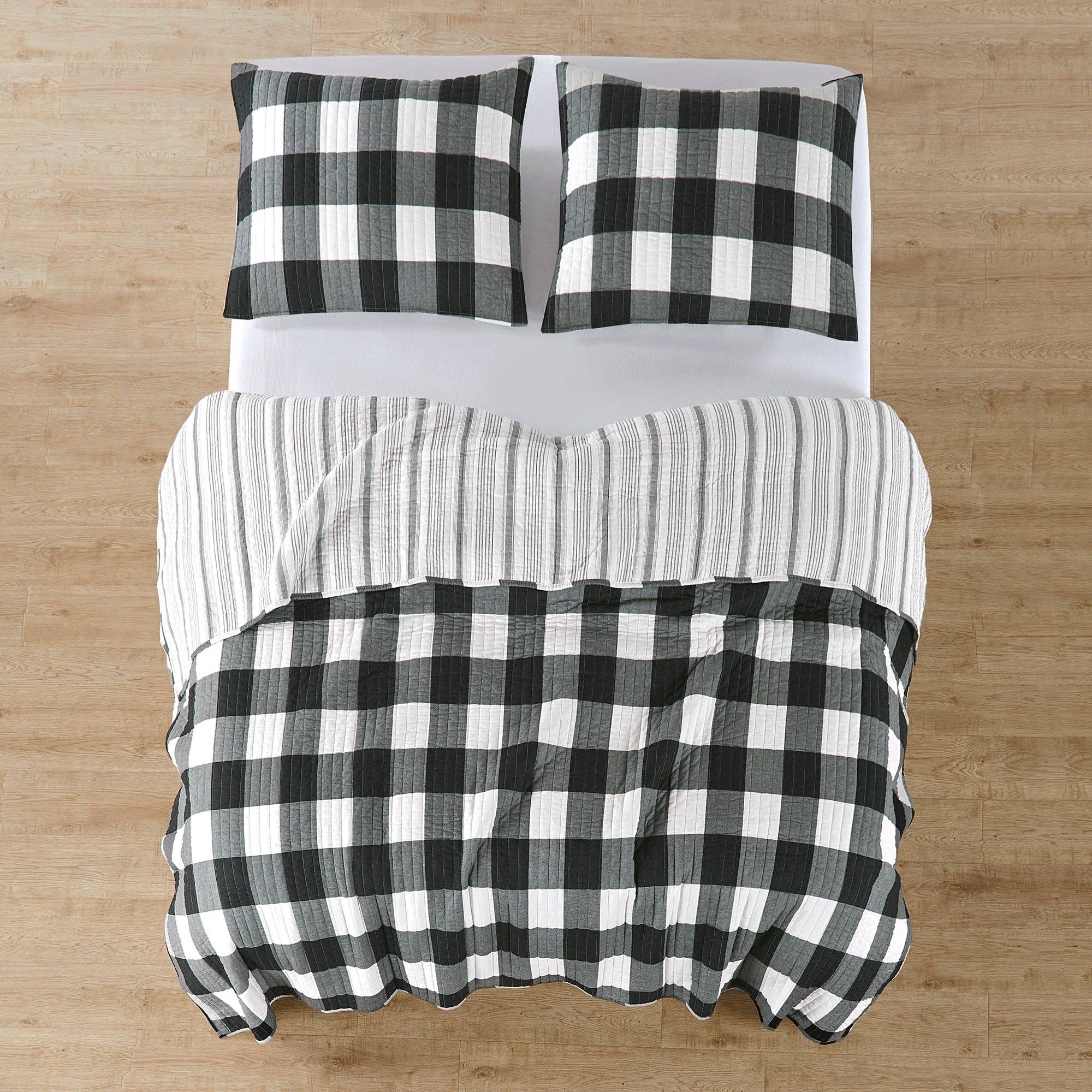 Levtex Home - Wholesale Bedding Set - Camden Quilt Set27