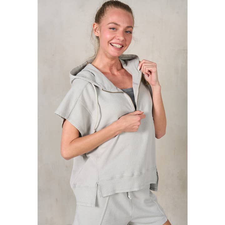 Felpa con cappuccio senza maniche con mezza zip per la vendita all'ingrosso da parte di lalamia