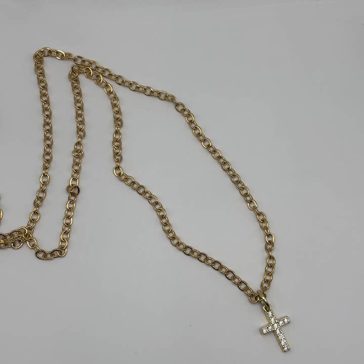 Penny Lane Jewelry Co - Vente Colliers à pendentif - Collier croix délicate minimaliste en strass couleur or Annie1