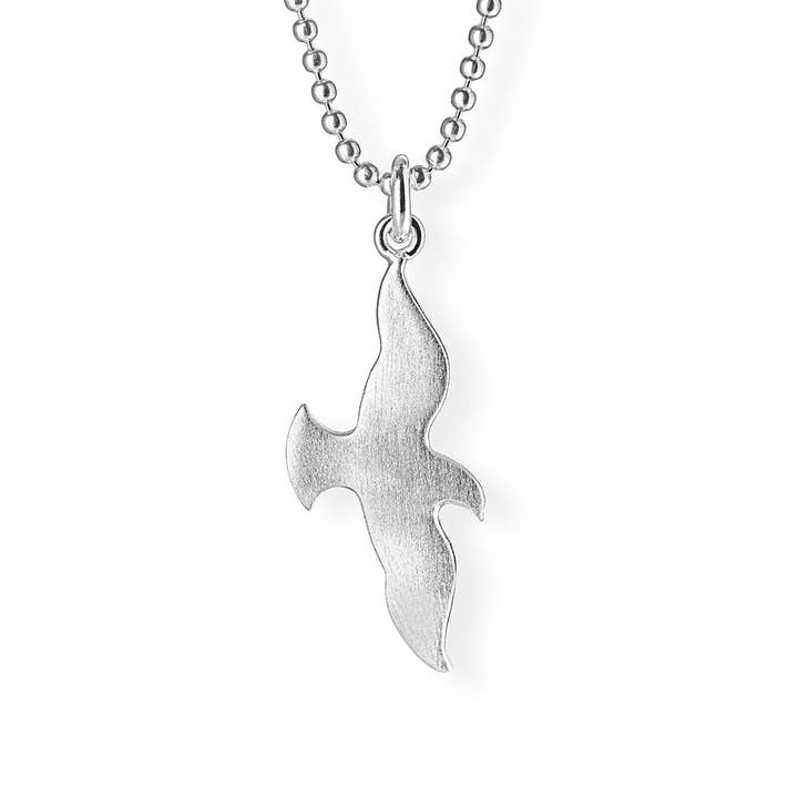 Large seagull pendant in silver for wholesale by Heartbreaker designd by Drachenfels