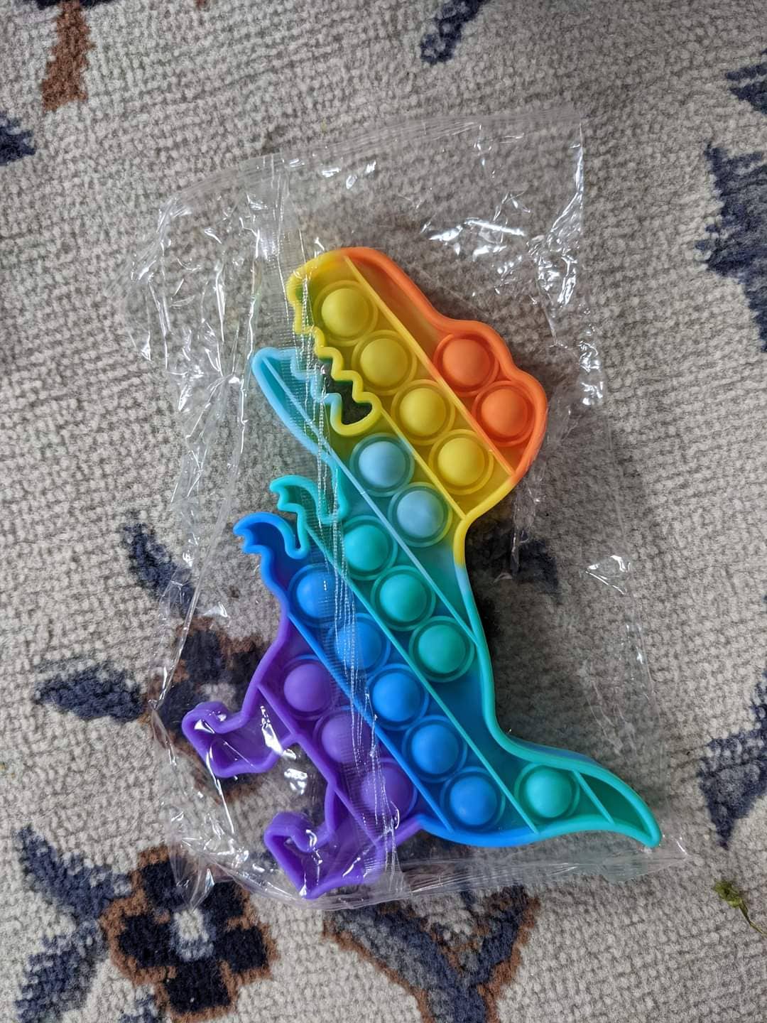 Arniyara - Wholesale Fidget Toy - Kids - Assorted Random Pop its - pack of 105