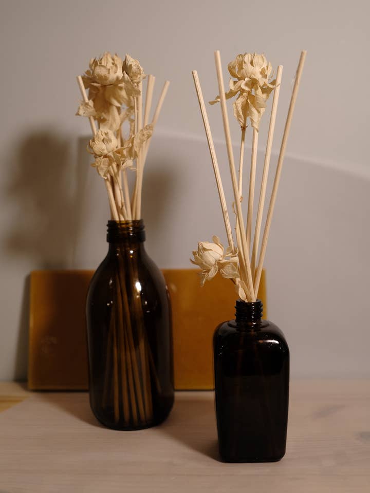 AROMA DIFFUSER - Orange for wholesale by Lecot Studio