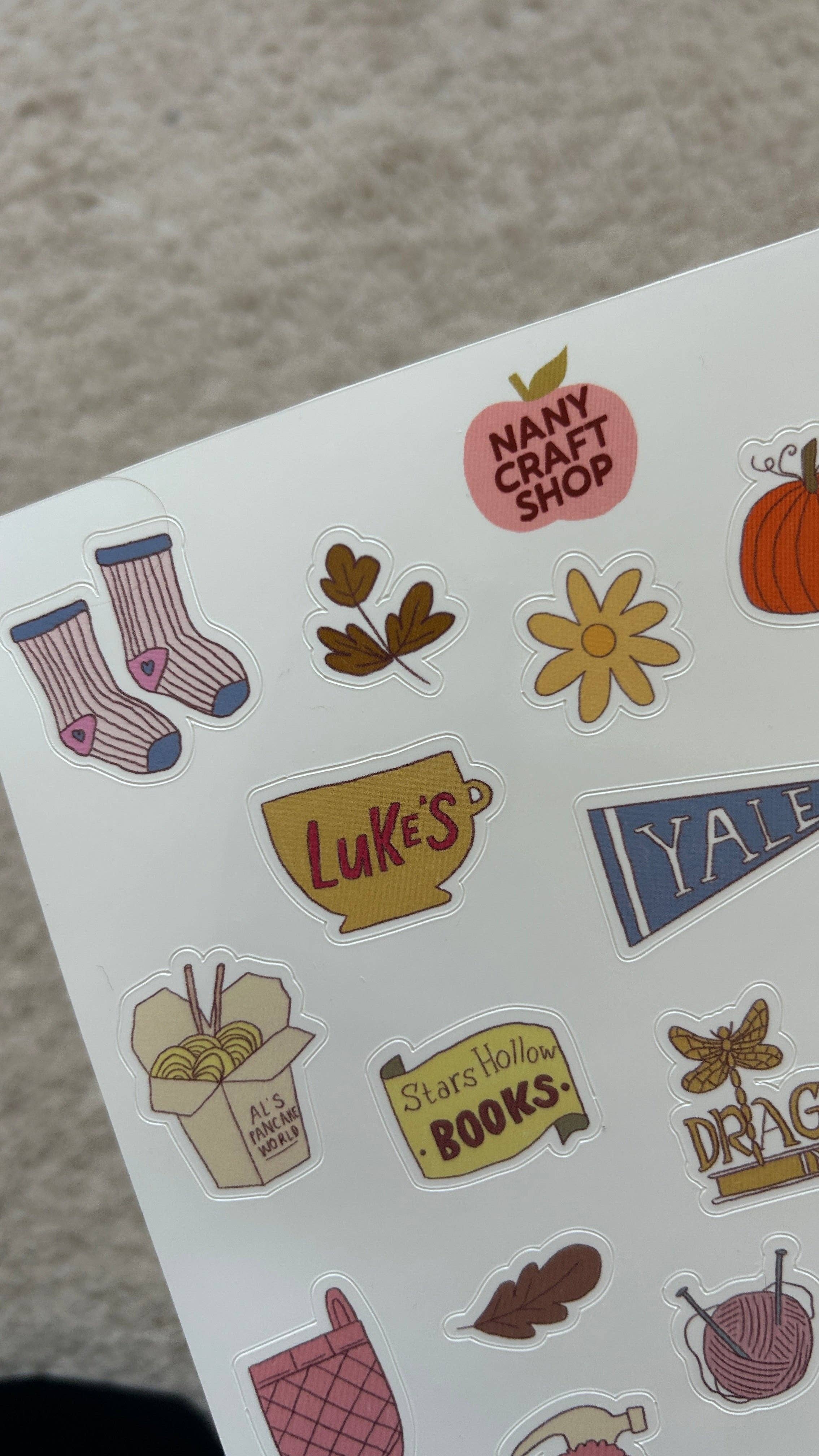 Nany Craft Shop – Engroshandel Klistermærke – Gilmore Girls-inspirerede klistermærker3