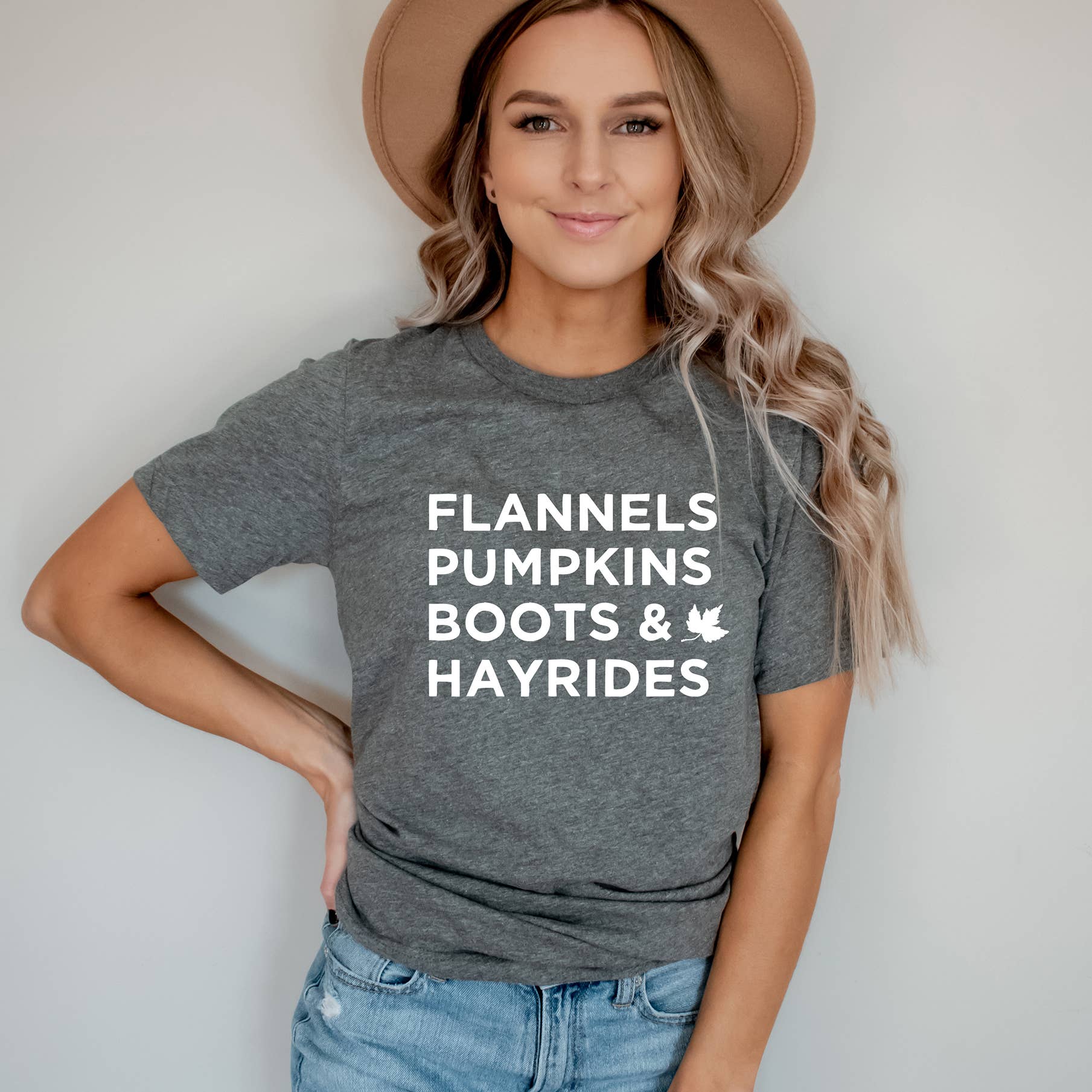 Zoe Creative Co - Vendita all'ingrosso Maglietta serigrafata - Donna - Flannels Pumpkins Boots Hayrides T-Shirt Autunno Camicia Ottobre15
