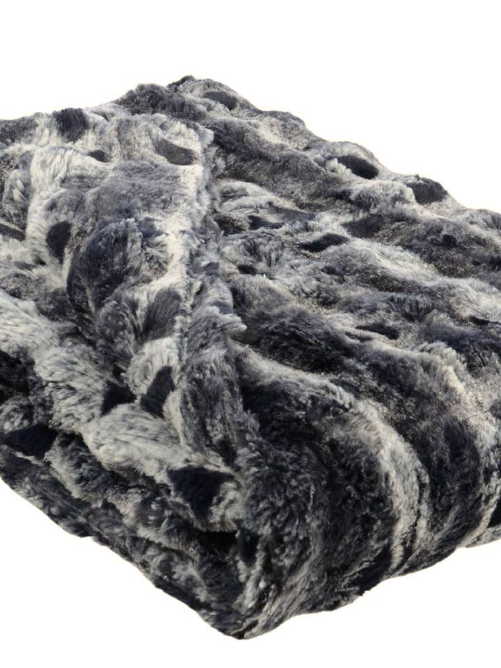 Kast - 58 x 45 Standardstorlek Blandade Mörka Fuskpäls för wholesale av PANDEMONIUM