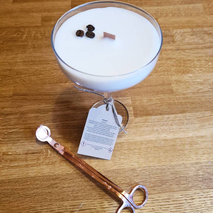 Afewhometruths - Wholesale Novelty Candle - Vegan Handmade Espresso Martini Scented Cocktail Candle