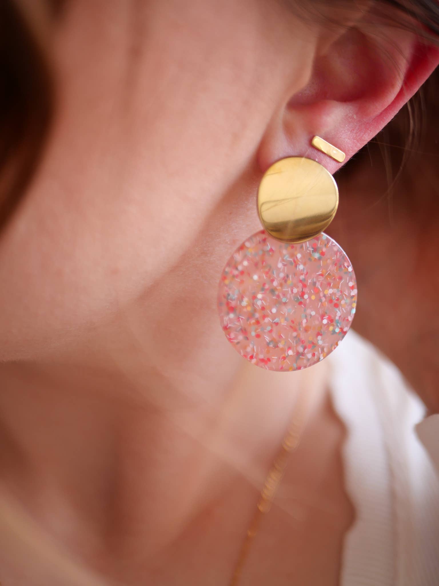 Azeria Création - Venta al por mayor Pendientes colgantes - Pendientes Pia con gancho de acero inoxidable y hebilla de acetato10